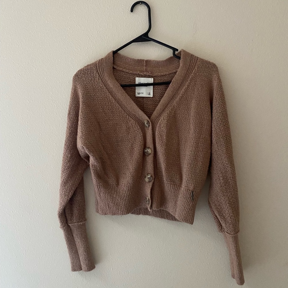 Cropped cardigan sweater